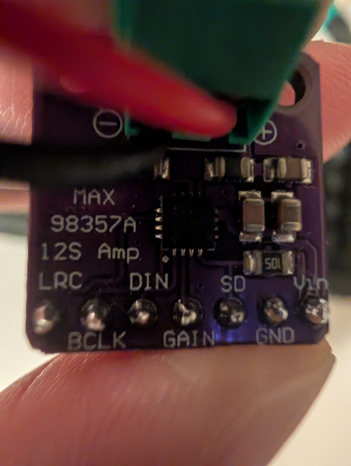 MAX98357A I2S amplifier